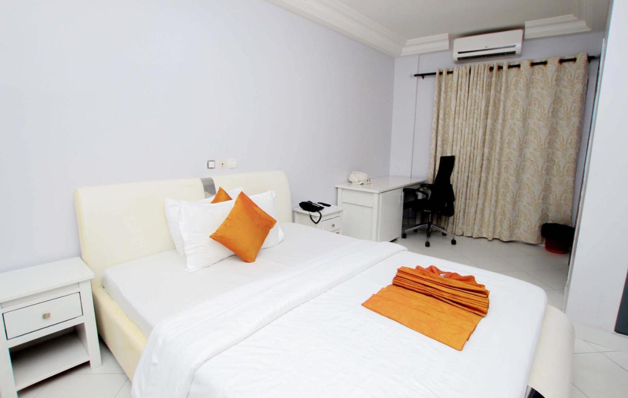 קוטונו Hotel Galilee מראה חיצוני תמונה