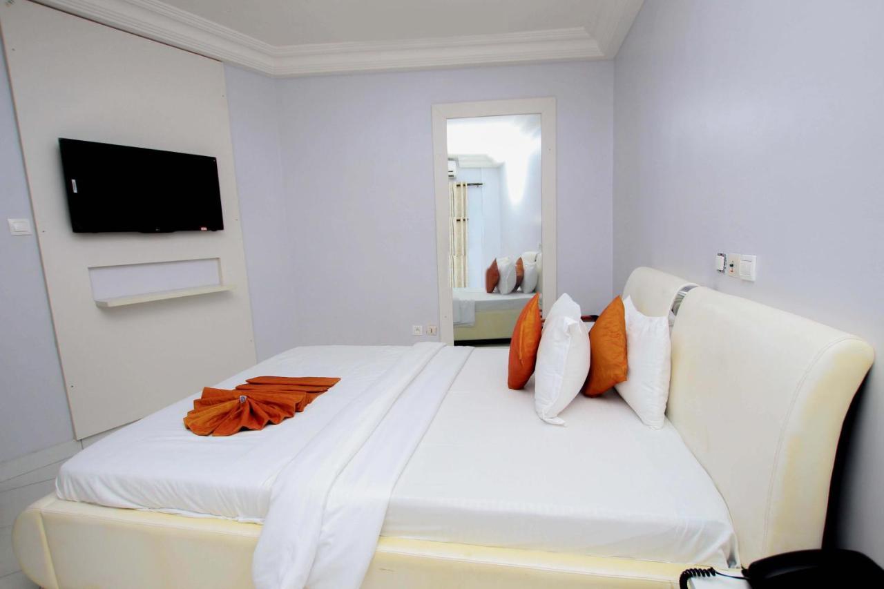 קוטונו Hotel Galilee מראה חיצוני תמונה